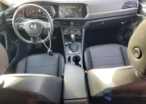 2021 Volkswagen Jetta Sel z USA, uszkodzony, nr VIN 3VWE57BUXMM016657